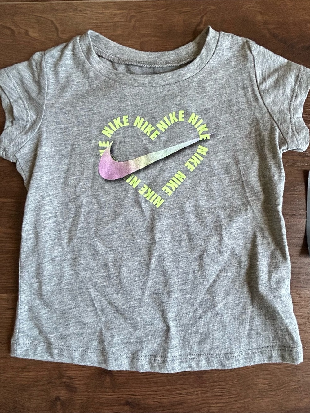 Nike Girls Light Heather Gray Heart Short Sleeve Tee 24m